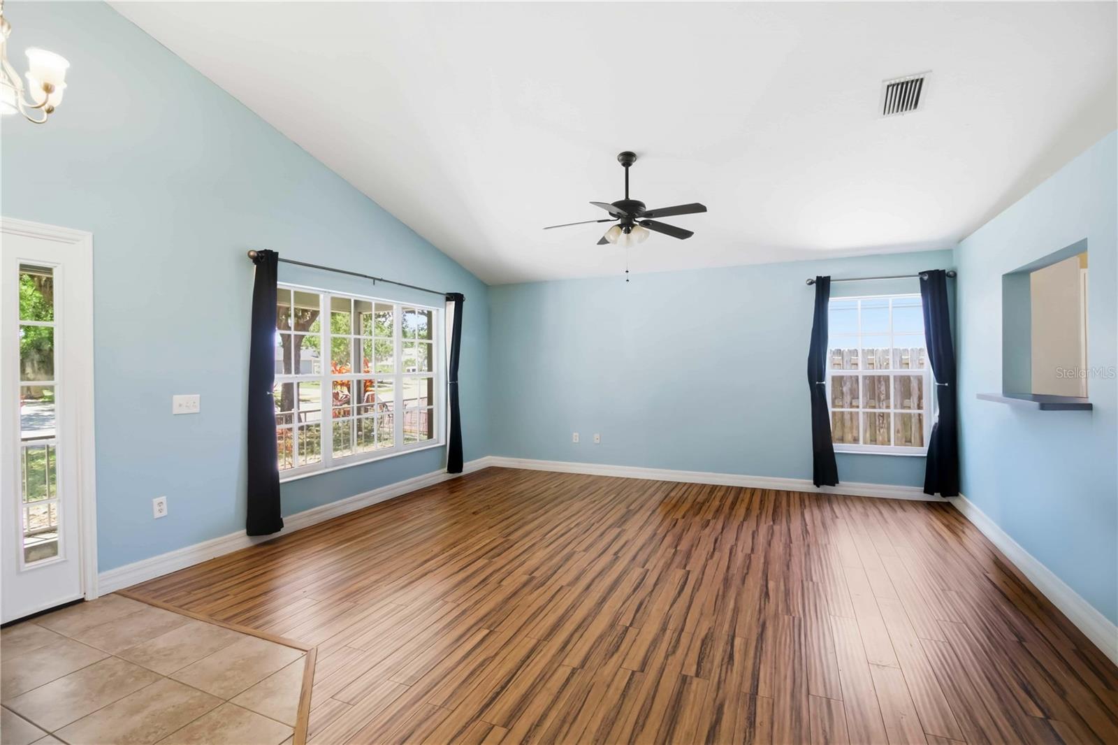 Image 2 of 24 For 7211 48th Avenue E