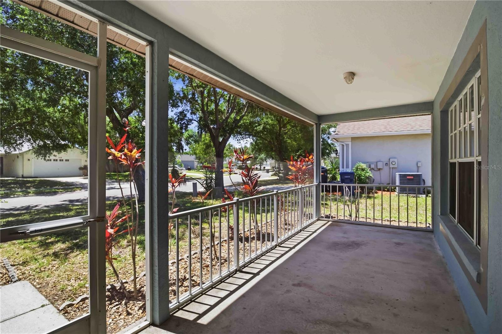 Image 6 of 24 For 7211 48th Avenue E