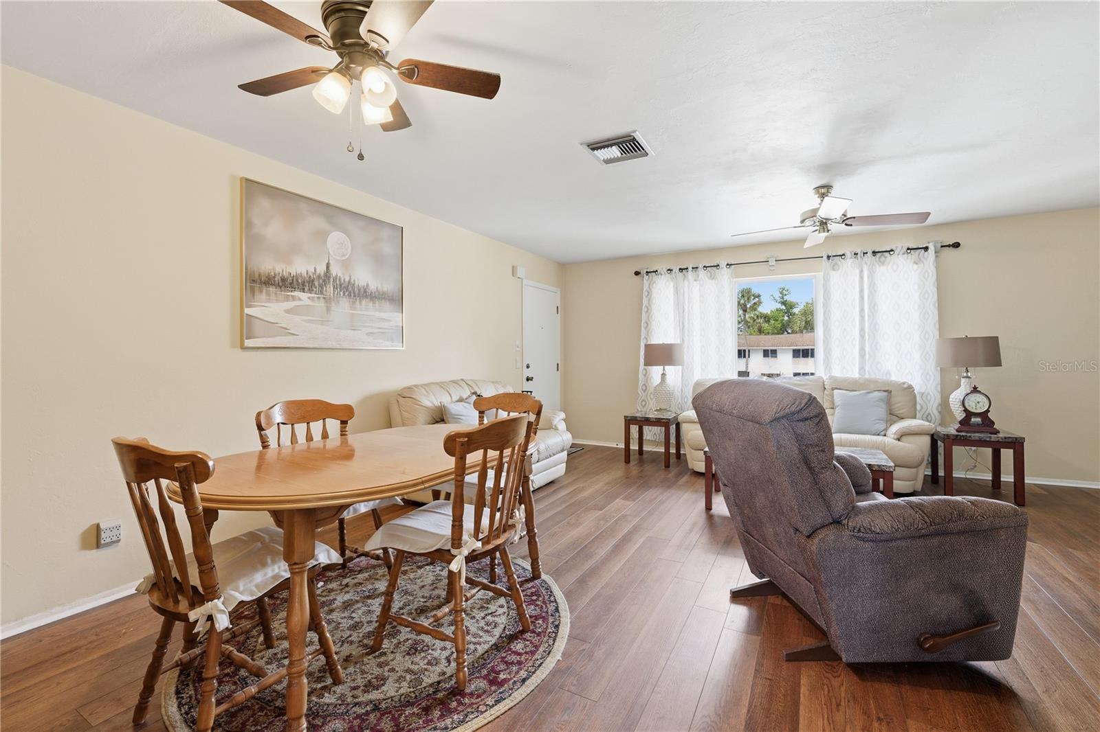 Image 4 of 29 For 22481 Westchester Boulevard A3
