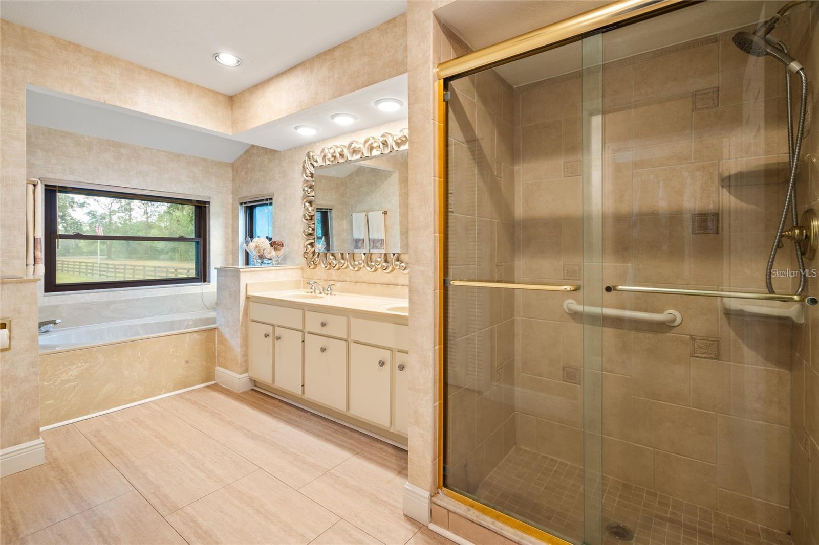 Image 21 of 92 For 140 Cowpen Lane