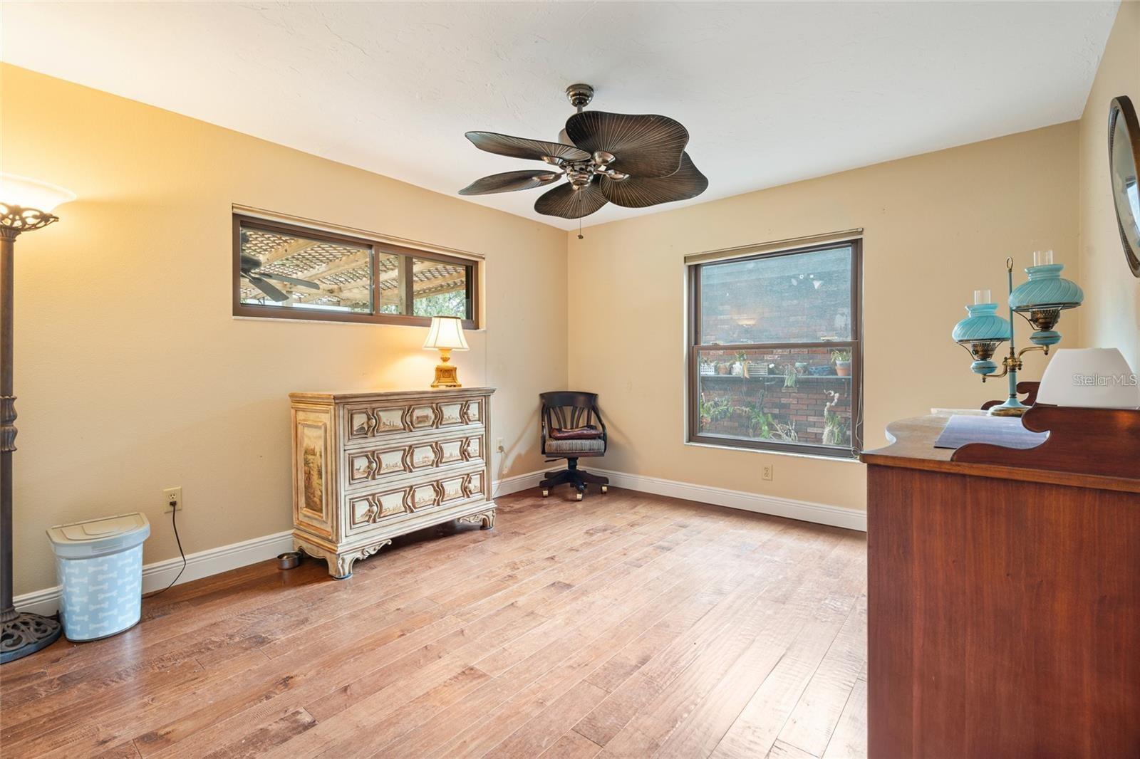 Image 25 of 92 For 140 Cowpen Lane