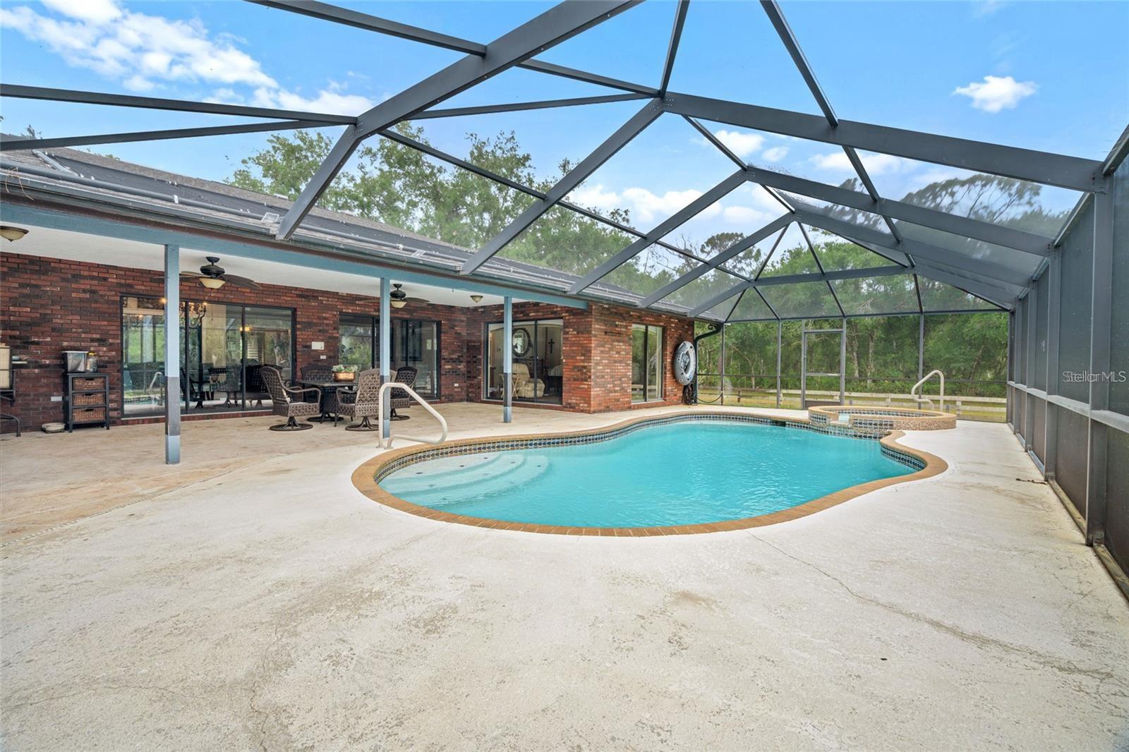 Image 30 of 92 For 140 Cowpen Lane