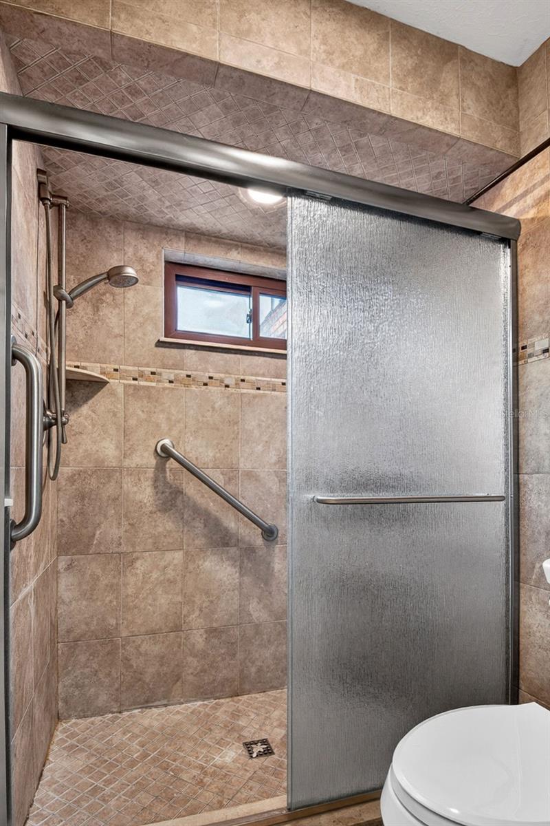 Image 52 of 92 For 140 Cowpen Lane