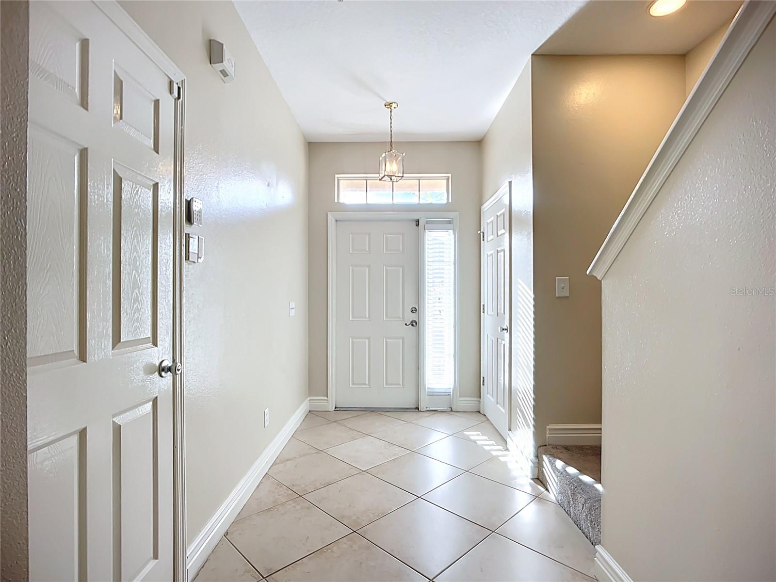 Image 4 of 44 For 3884 Deberry Drive