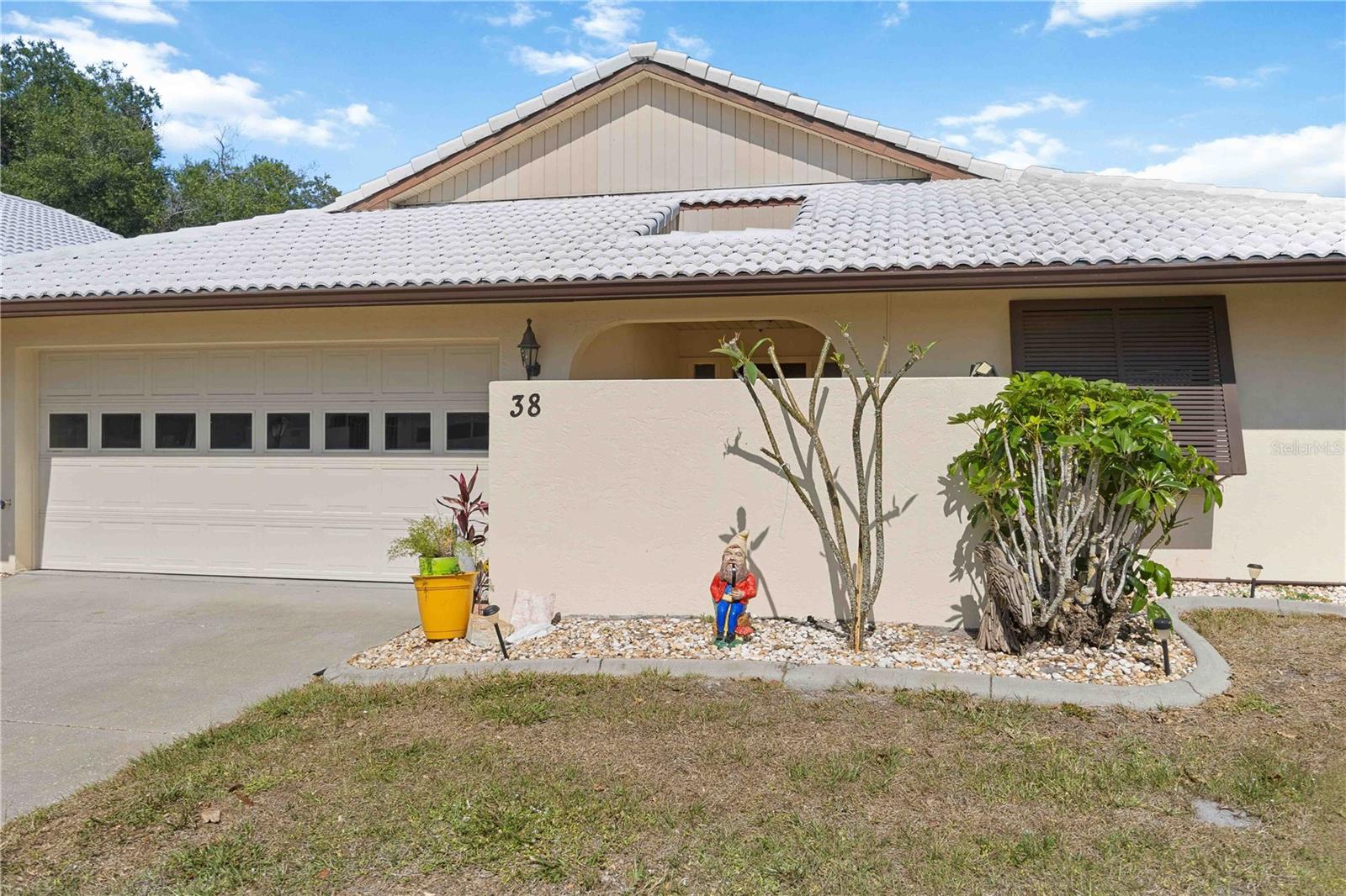 Image 45 of 51 For 38 Pebble Rock Drive