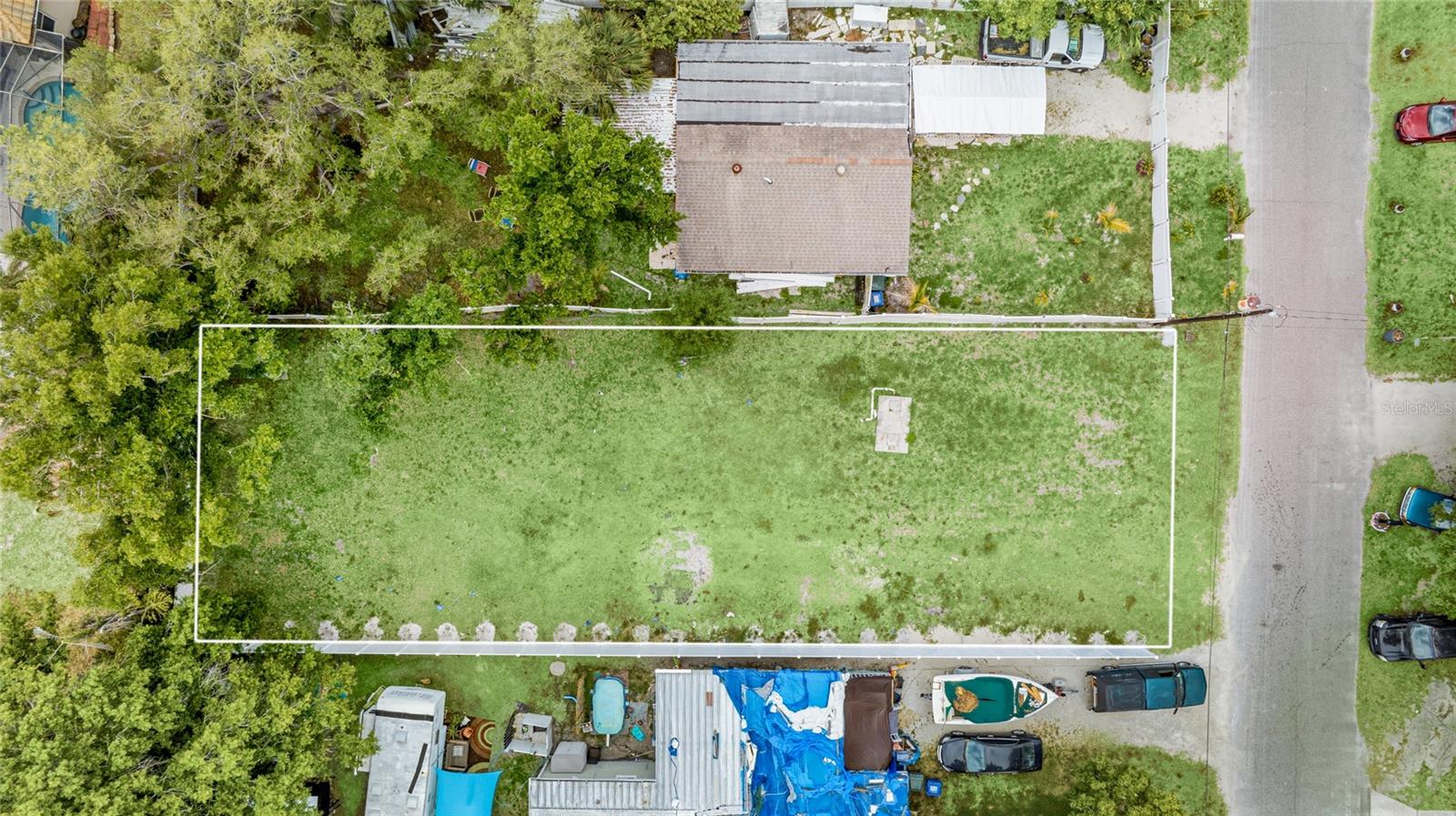 Image 2 of 12 For 4961 Victoria Avenue