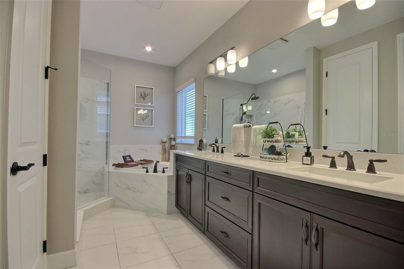 Image 73 of 99 For 10563 Piedra Dr