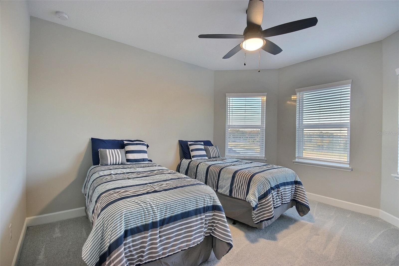 Image 78 of 99 For 10563 Piedra Dr