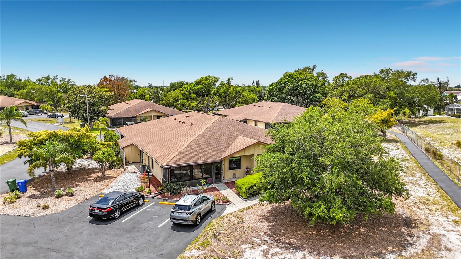 Image 3 of 50 For 4229 66th Street Circle W 4229