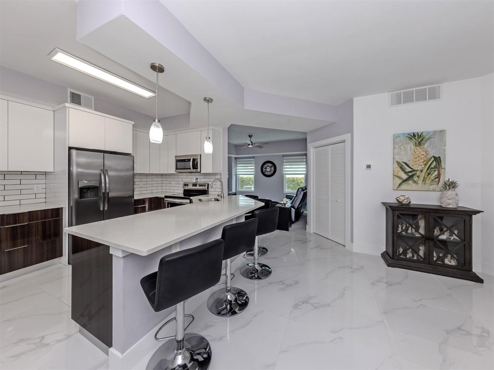 Image 9 of 40 For 200 Gardens Edge Drive 212