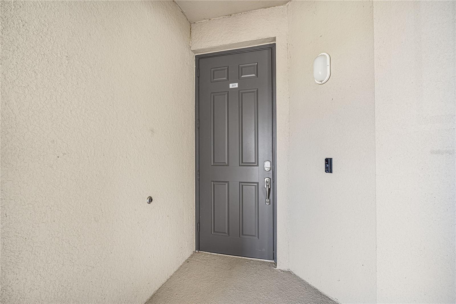 Image 10 of 50 For 17724 Gawthrop Drive 301