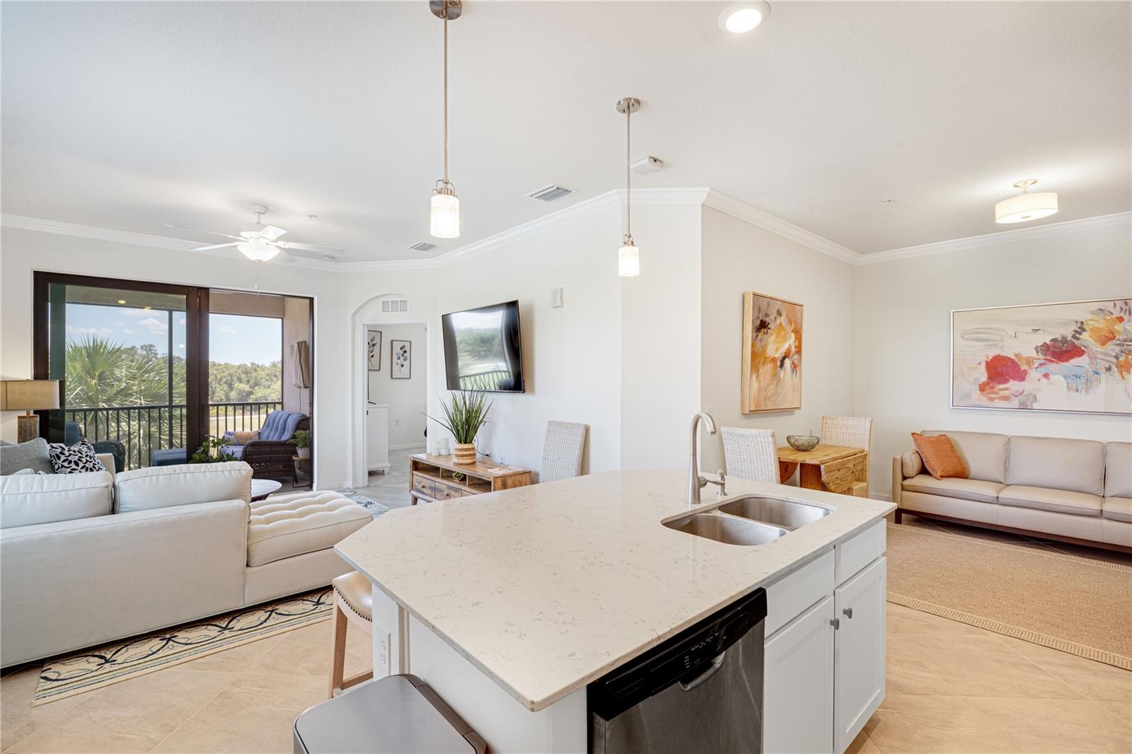 Image 17 of 50 For 17724 Gawthrop Drive 301