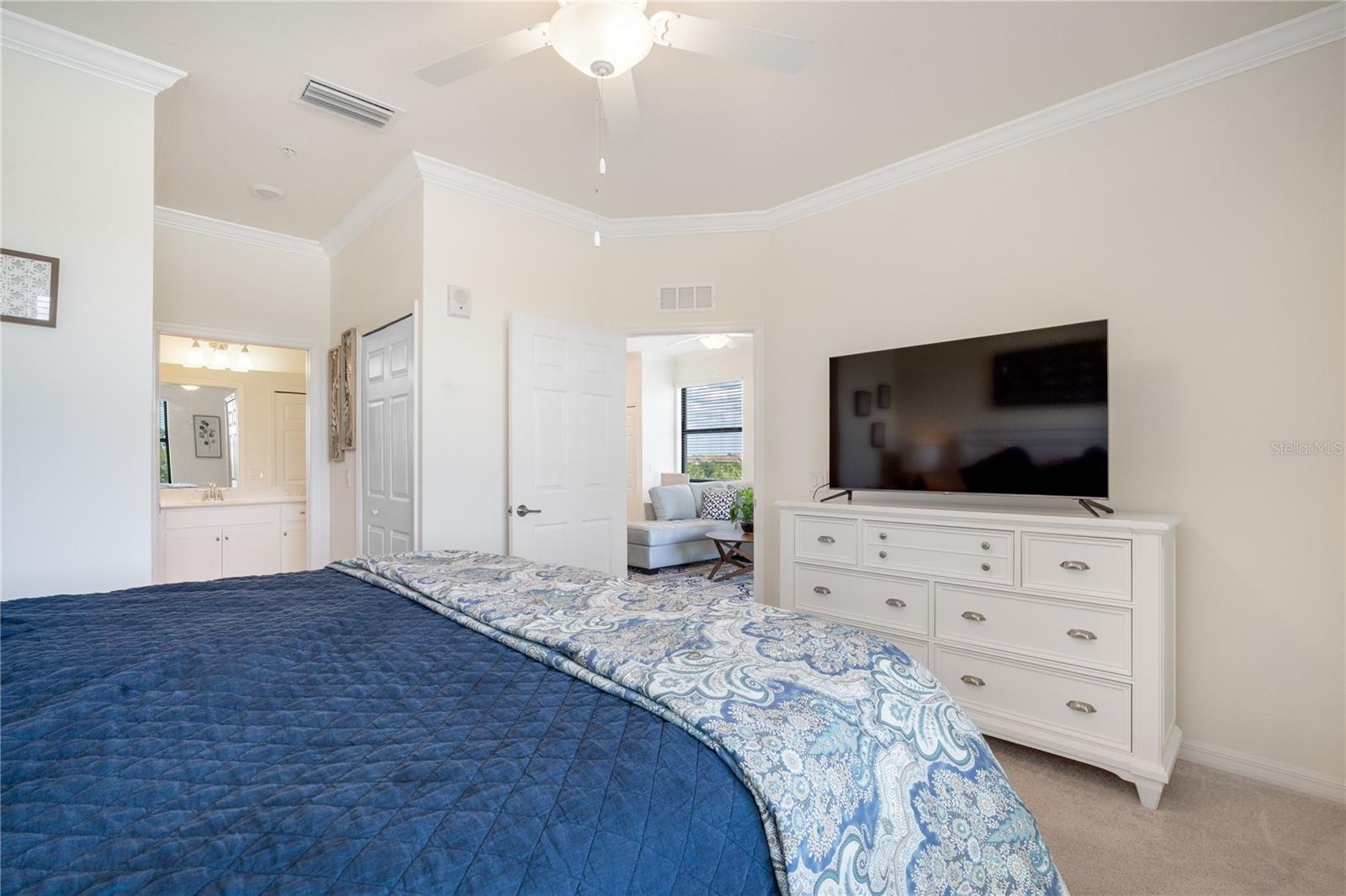 Image 26 of 50 For 17724 Gawthrop Drive 301