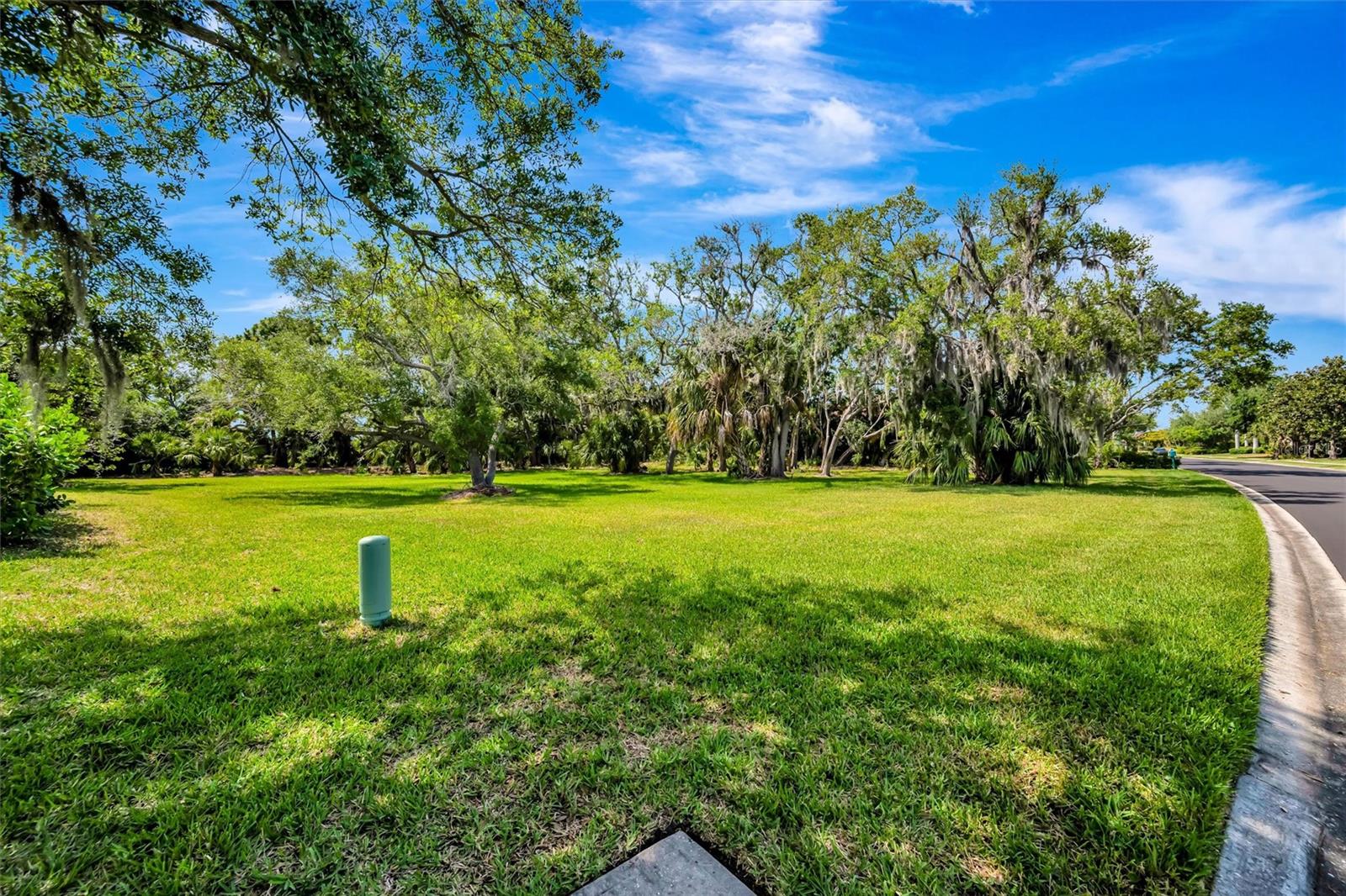 Details for 1846 Amberwynd Circle W, PALMETTO, FL 34221