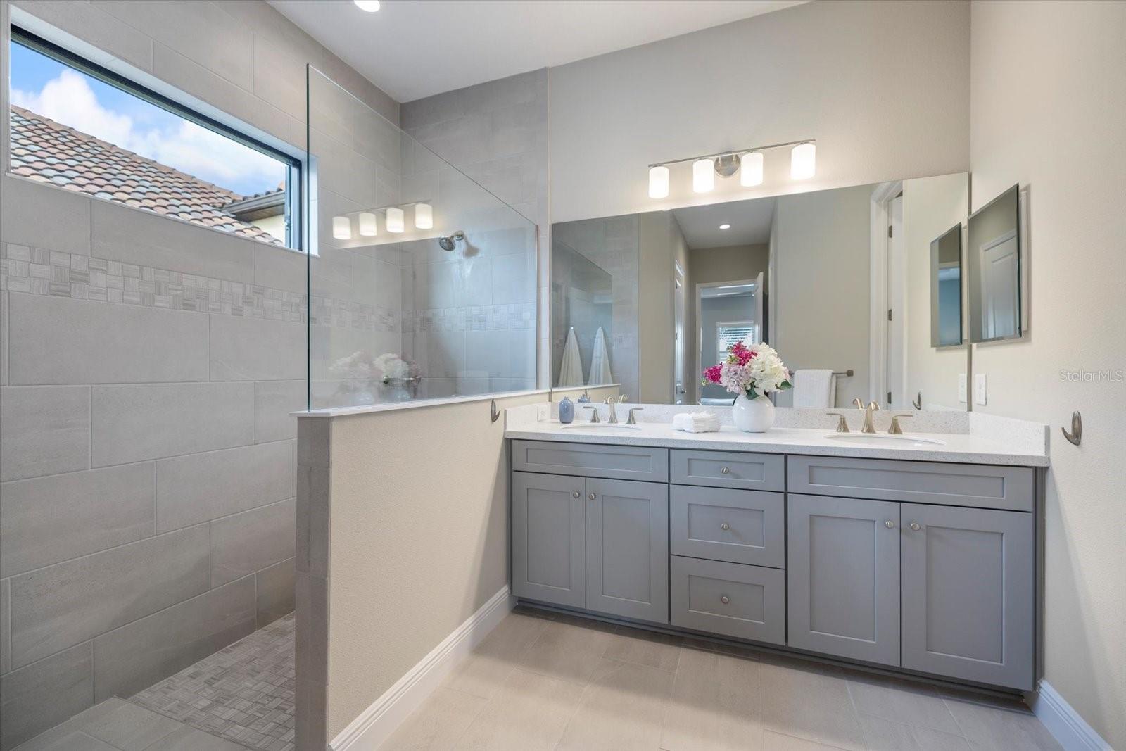 Image 30 of 56 For 26821 Weiskopf Drive