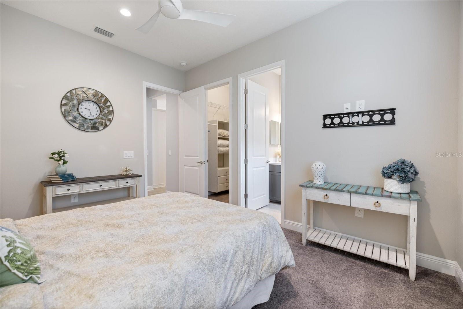 Image 33 of 56 For 26821 Weiskopf Drive