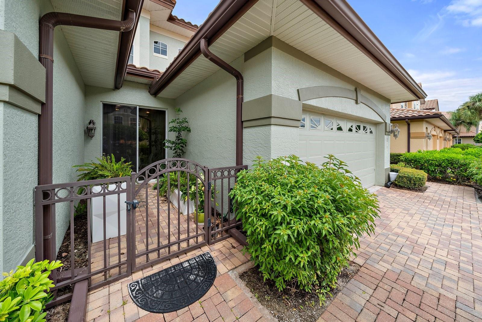 Image 3 of 34 For 8406 Miramar Way 8406
