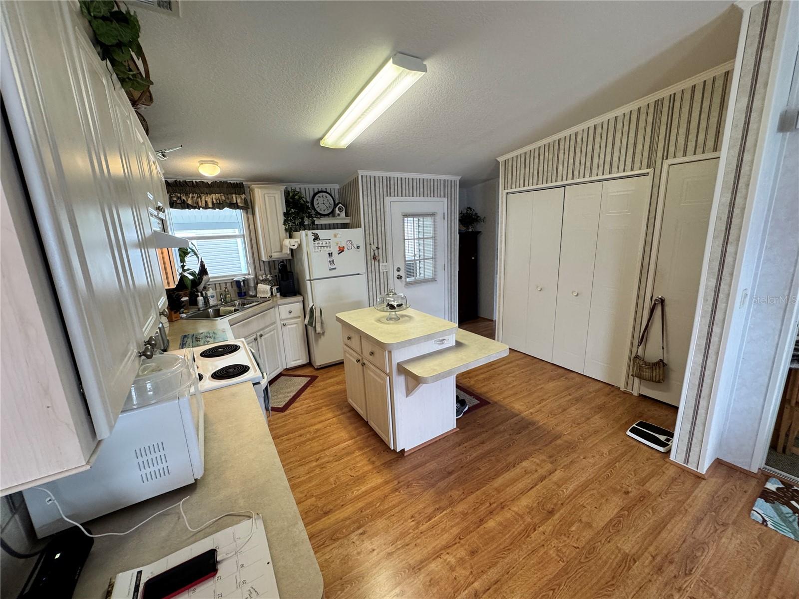 Image 11 of 39 For 346 Andros Drive