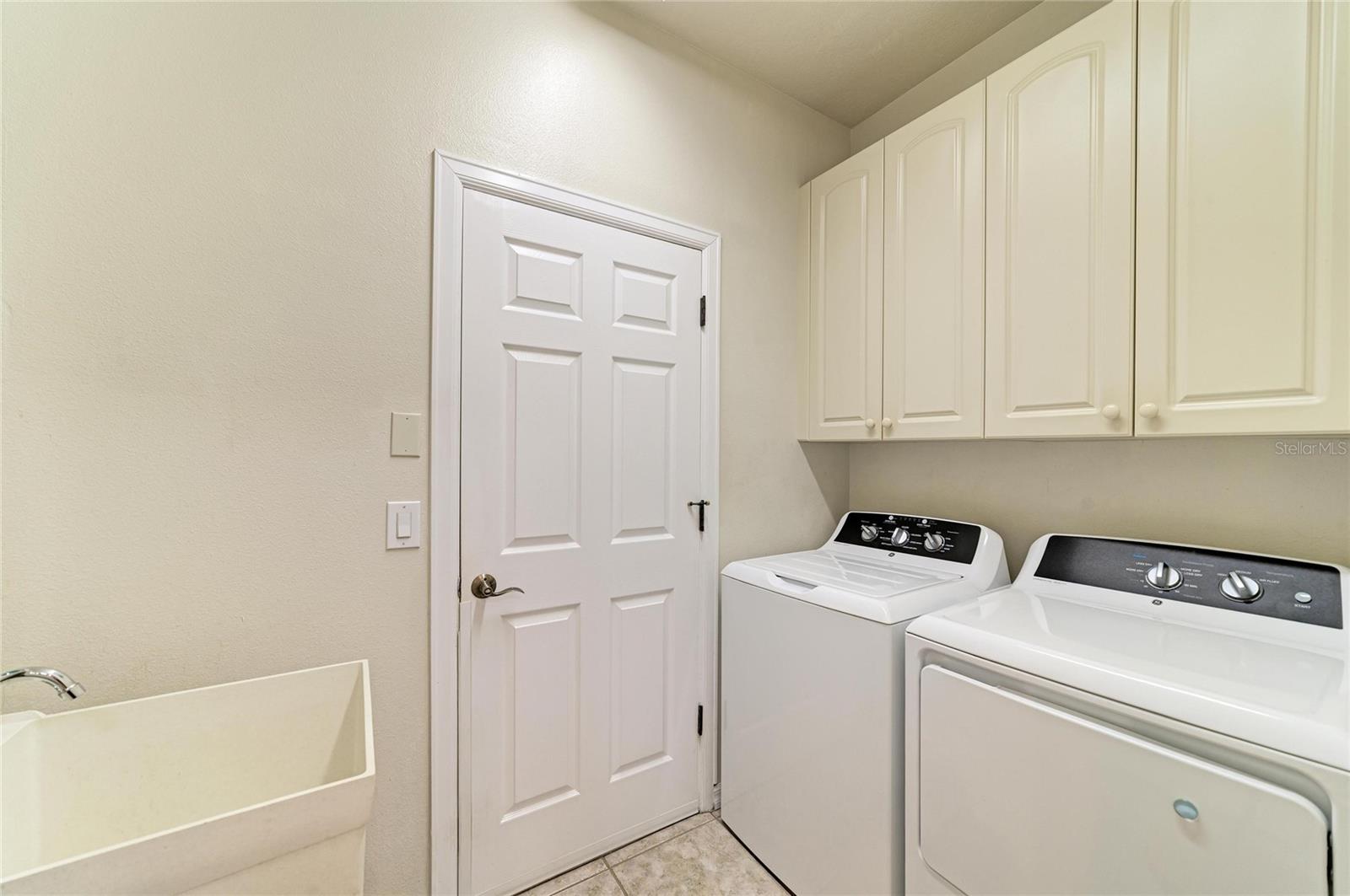 Image 28 of 36 For 4130 70th Street Circle E