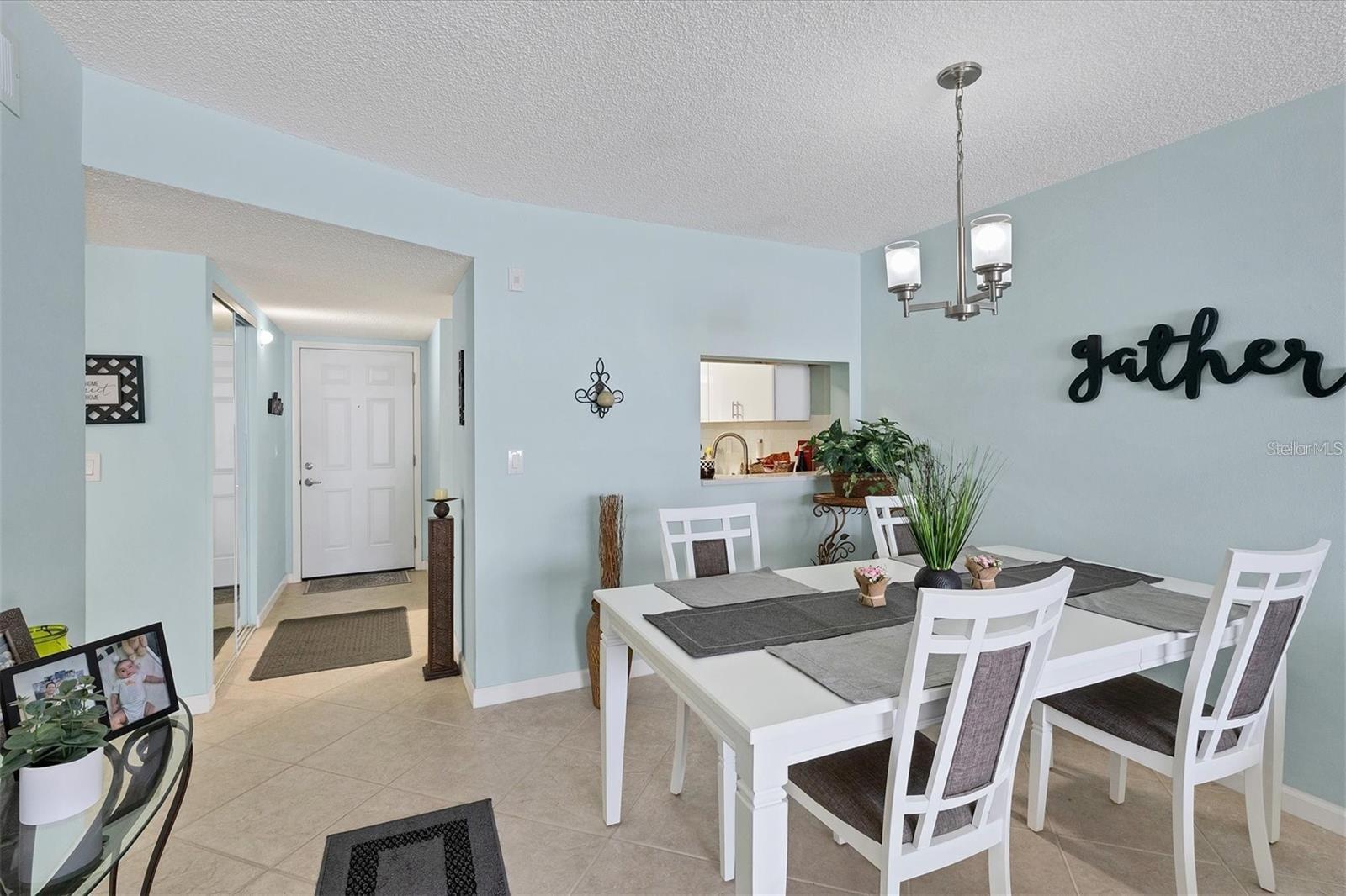 Image 7 of 17 For 7294 Cloister Drive 9