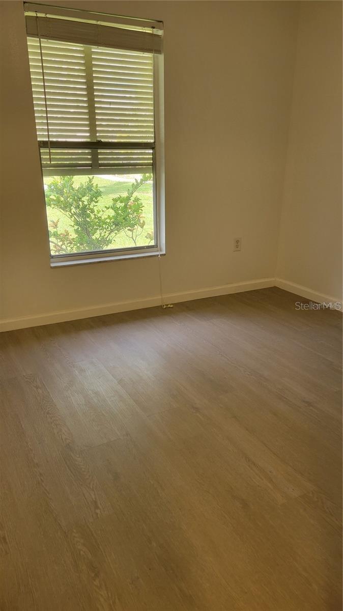 Image 12 of 17 For 5368 Royal Palm Avenue 5368