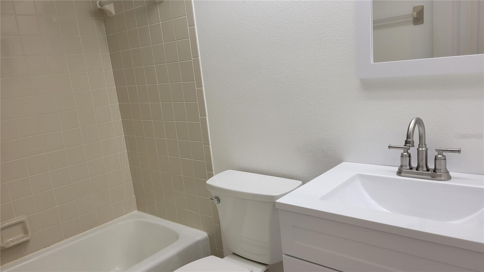 Image 13 of 17 For 5368 Royal Palm Avenue 5368