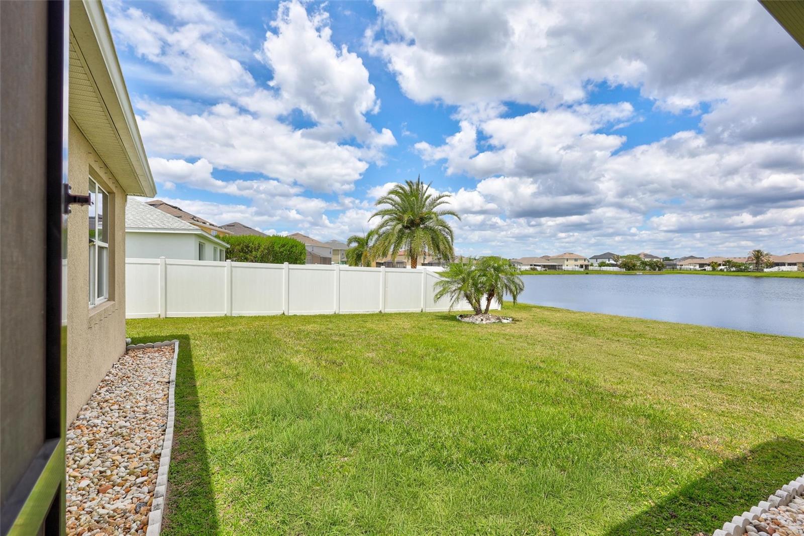 Image 36 of 56 For 14987 Flowing Gold Drive
