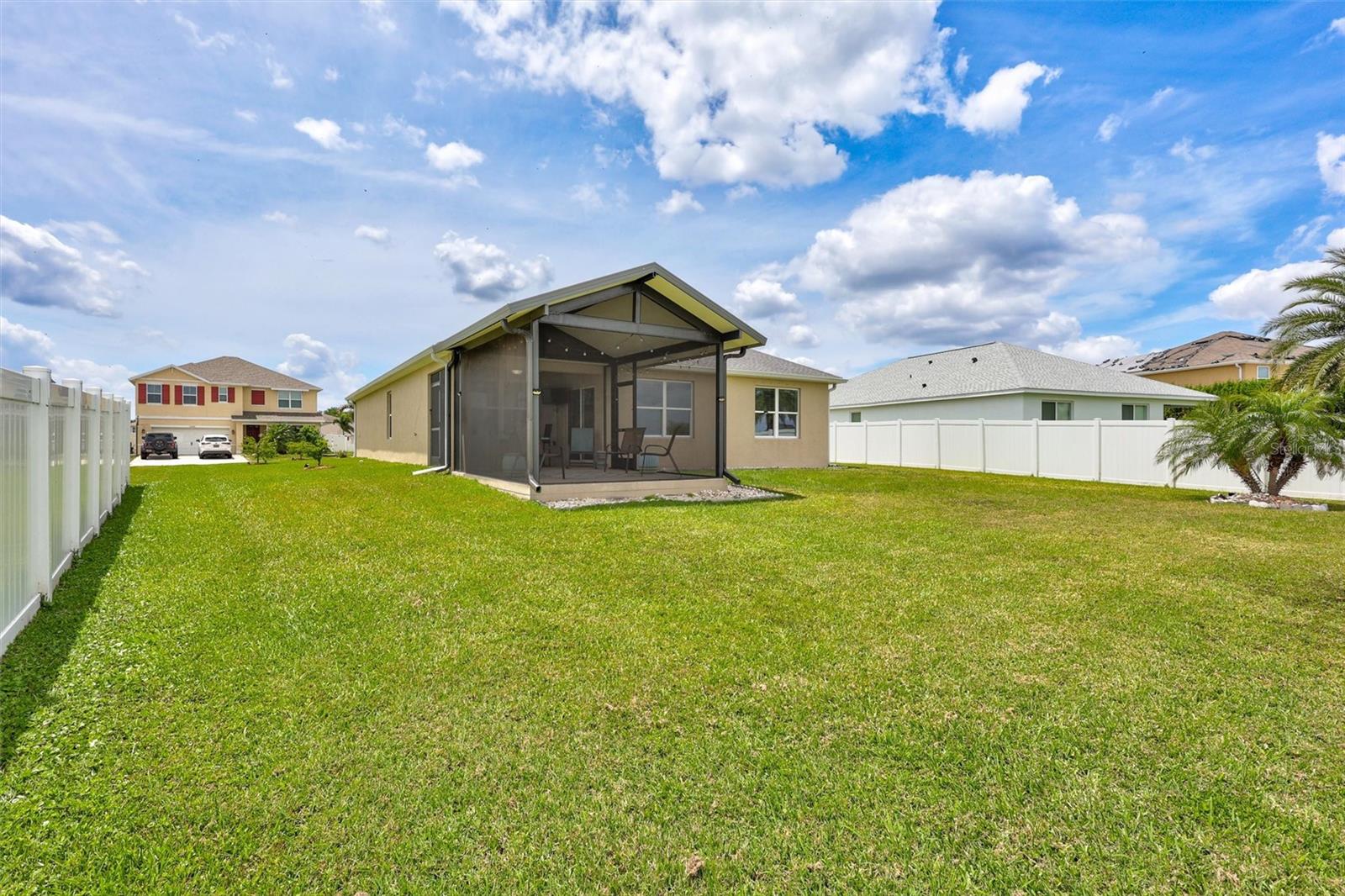 Image 39 of 56 For 14987 Flowing Gold Drive