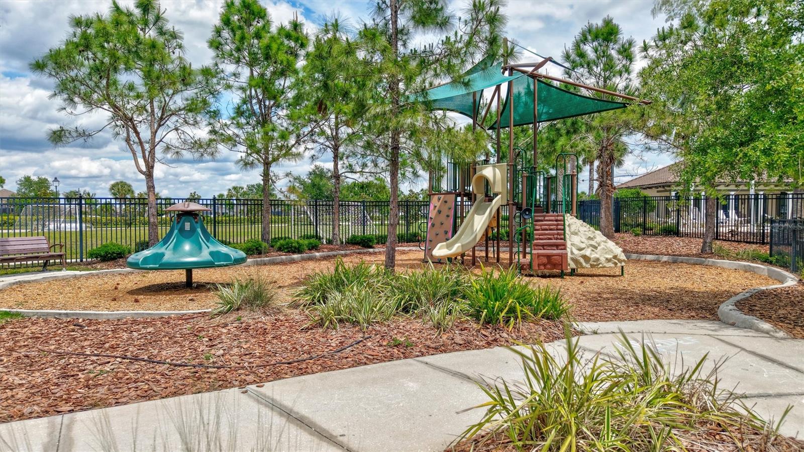 Image 46 of 56 For 14987 Flowing Gold Drive