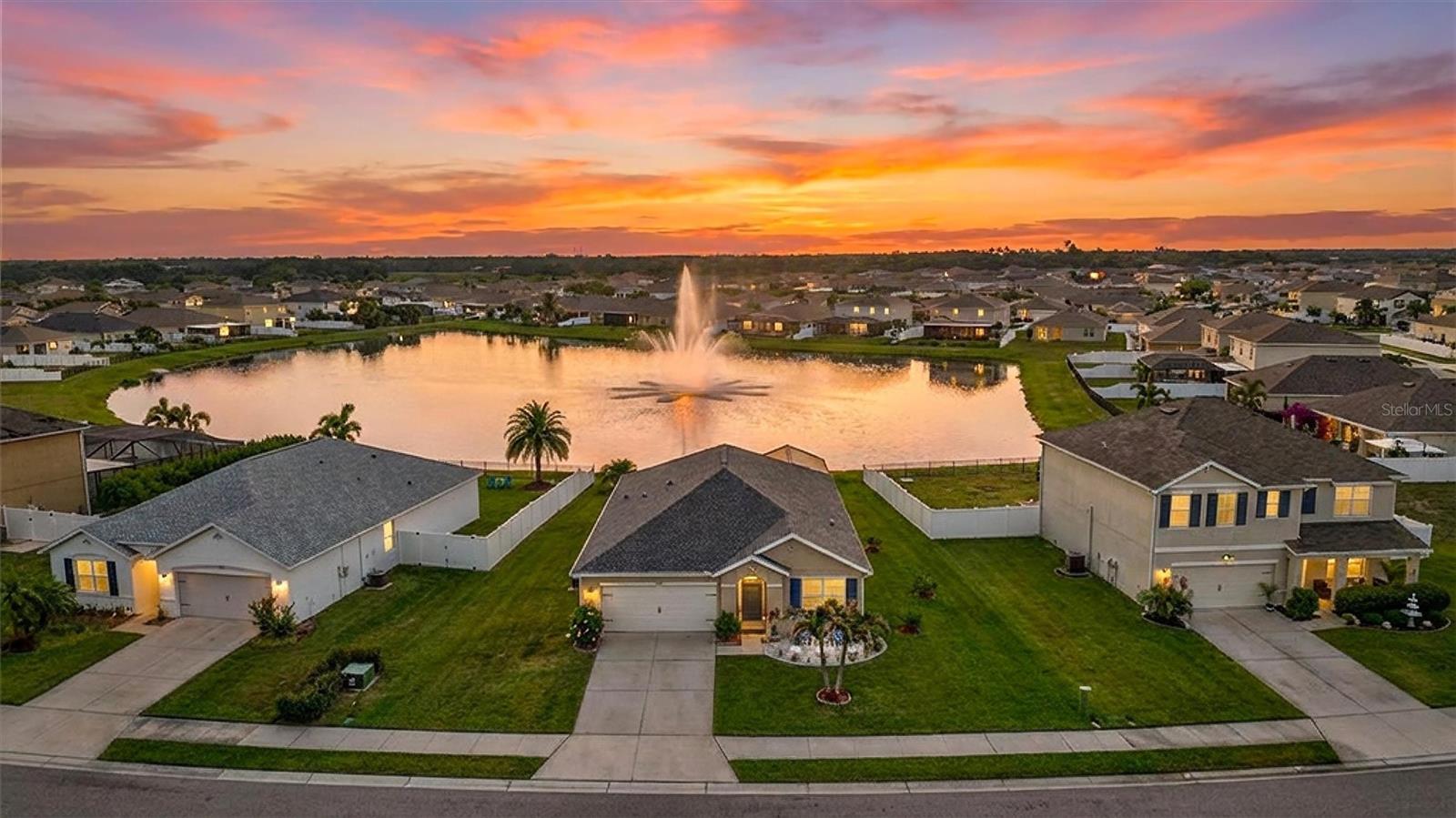 Image 50 of 56 For 14987 Flowing Gold Drive