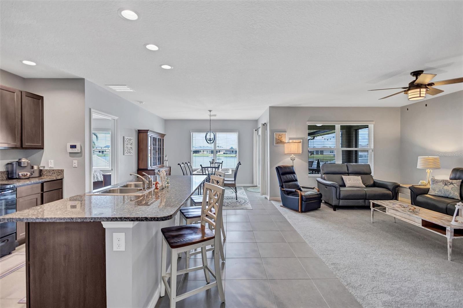 Image 7 of 56 For 14987 Flowing Gold Drive