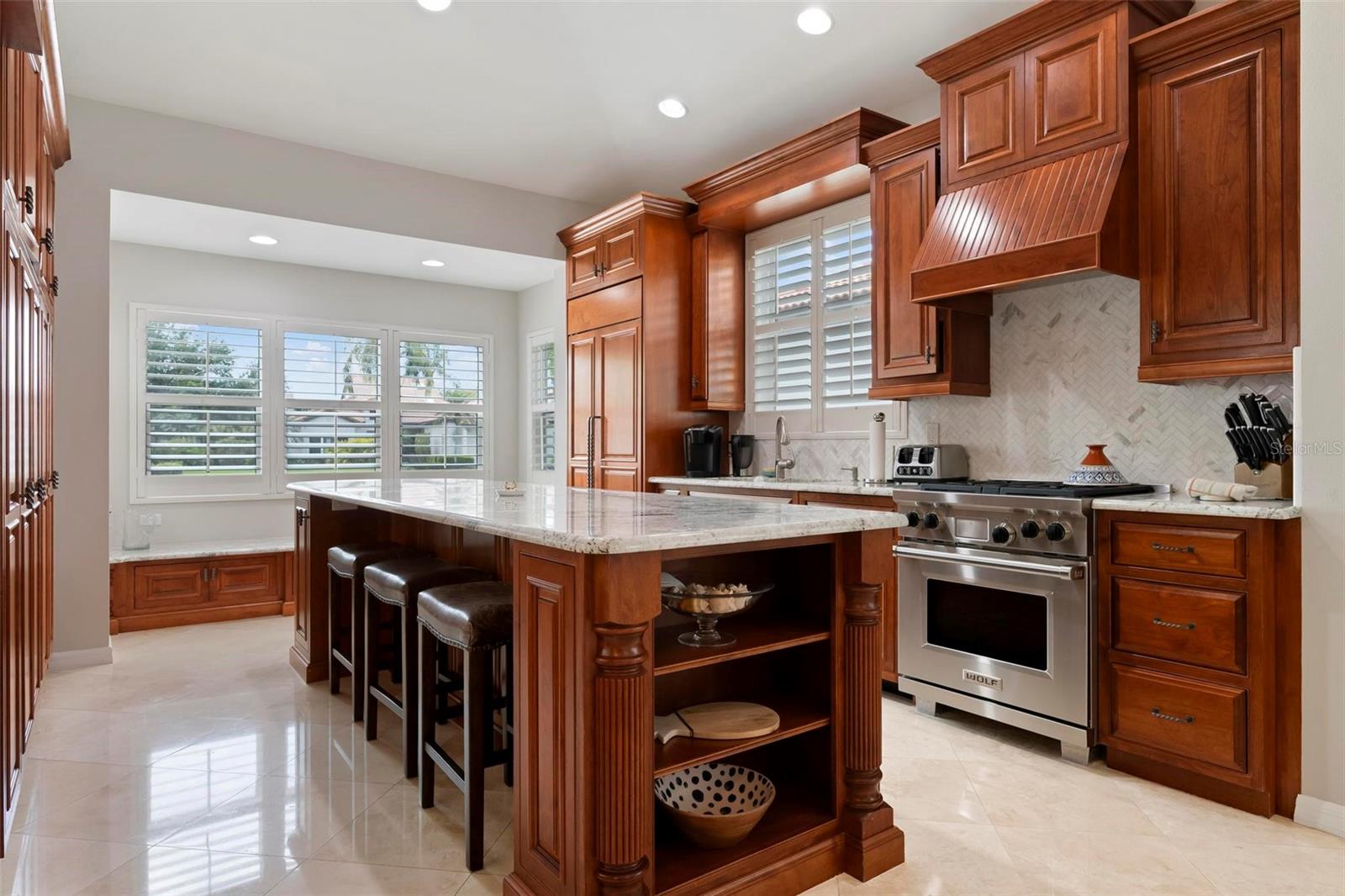 Image 11 of 81 For 7765 Calle Facil