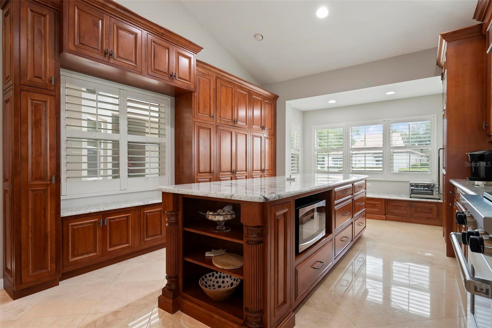 Image 12 of 81 For 7765 Calle Facil