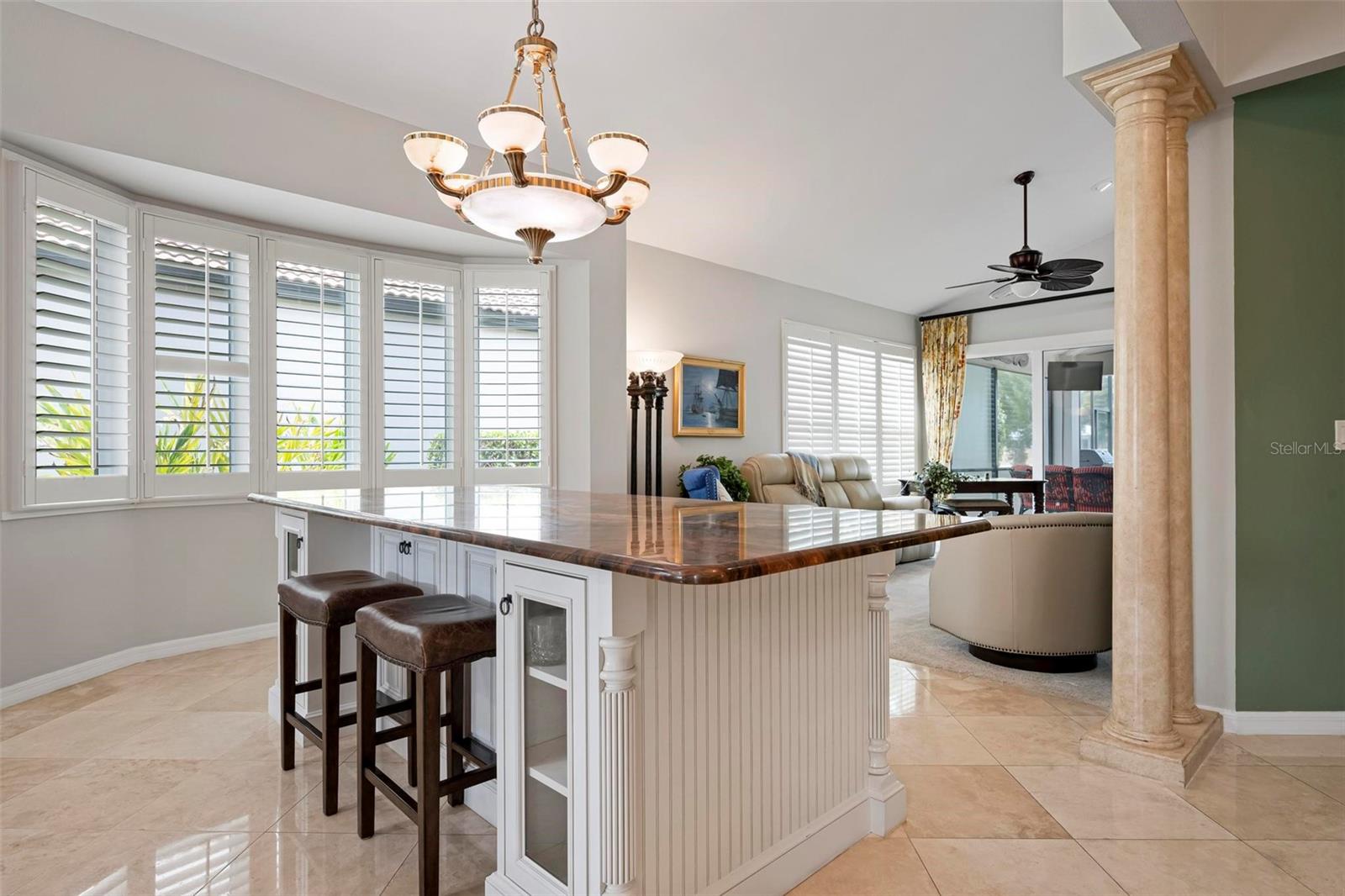 Image 17 of 81 For 7765 Calle Facil