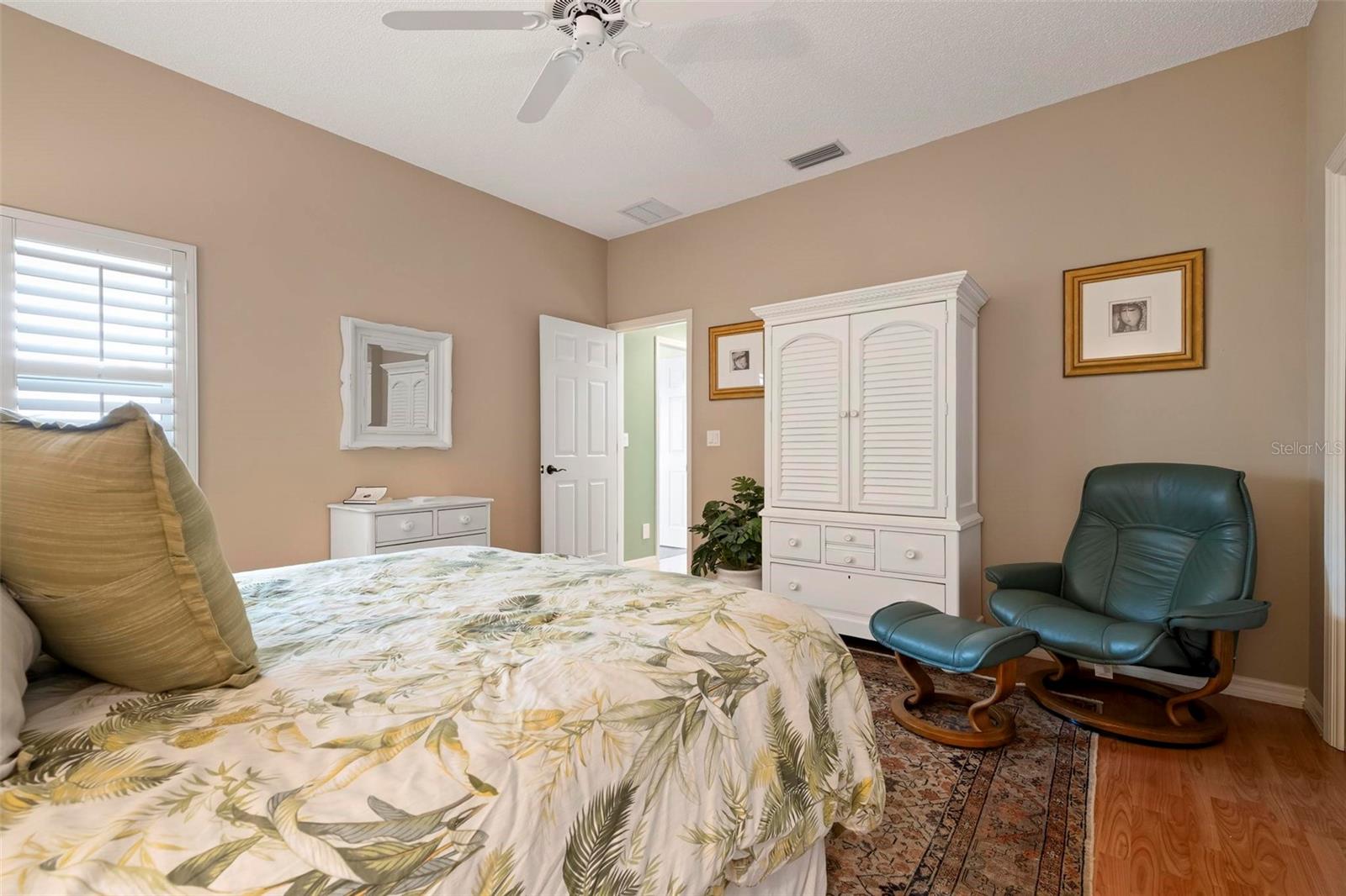 Image 27 of 81 For 7765 Calle Facil