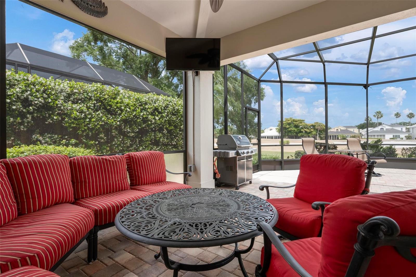 Image 38 of 81 For 7765 Calle Facil