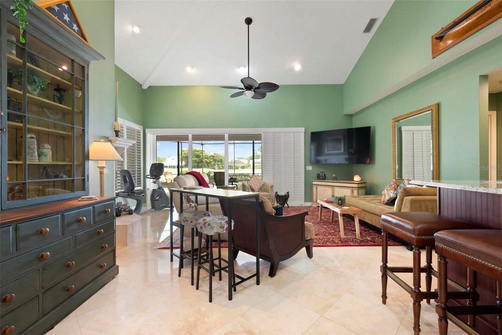 Image 4 of 81 For 7765 Calle Facil