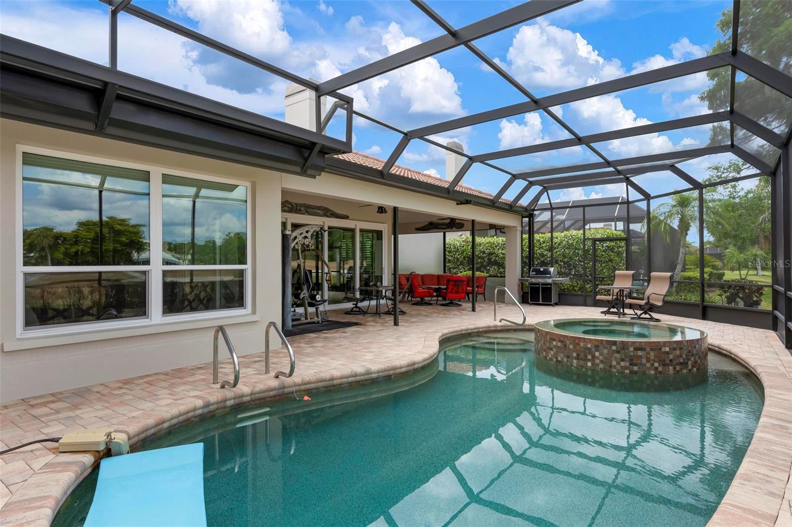 Image 42 of 81 For 7765 Calle Facil