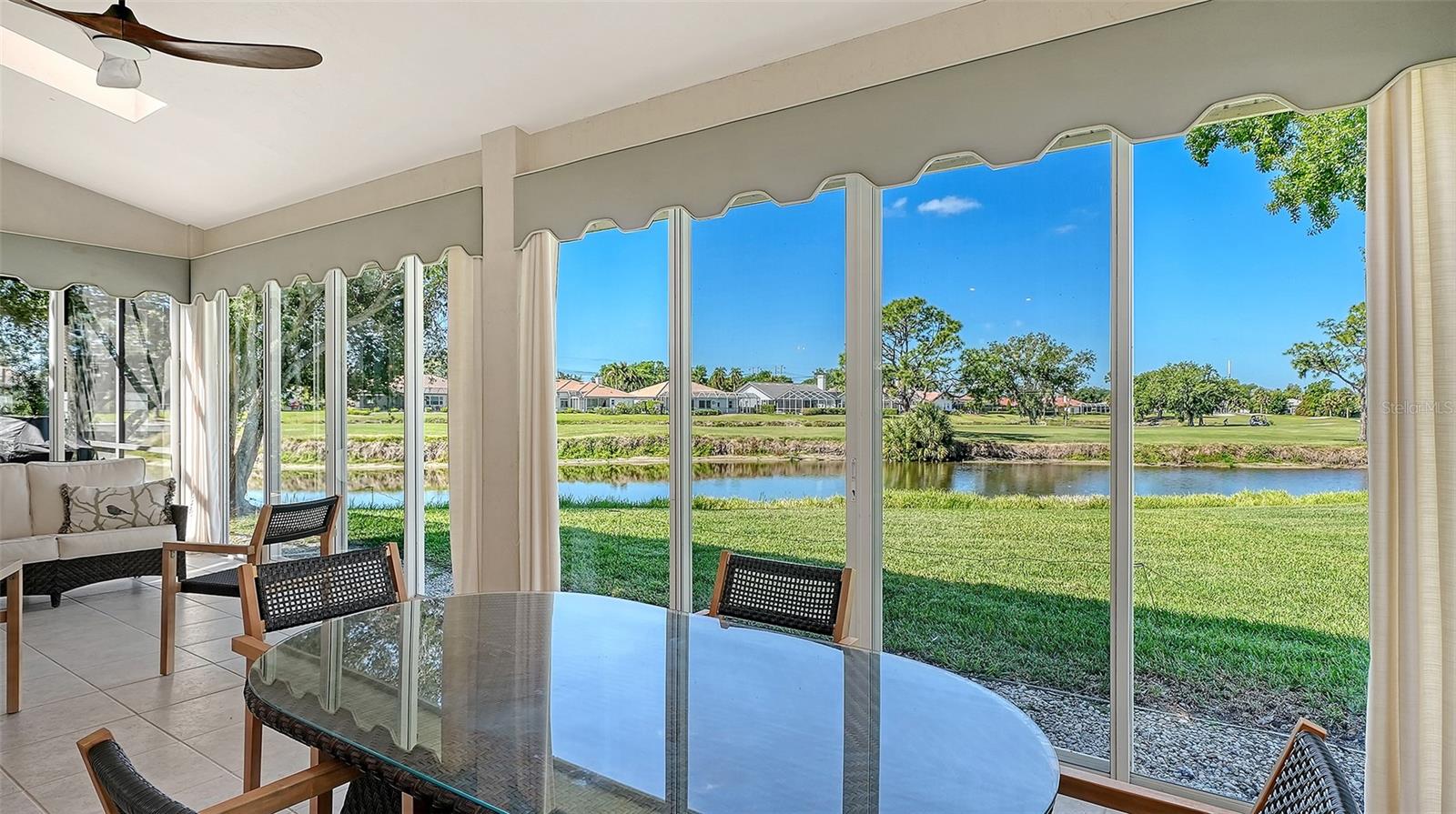 Image 21 of 43 For 2869 Sandringham Place