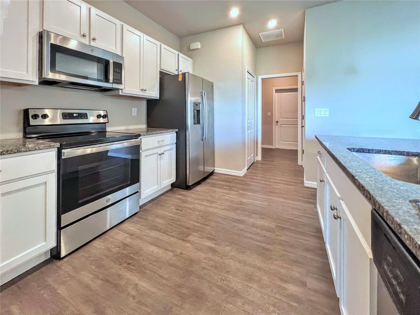 Image 7 of 16 For 2166 Carpenter Lane