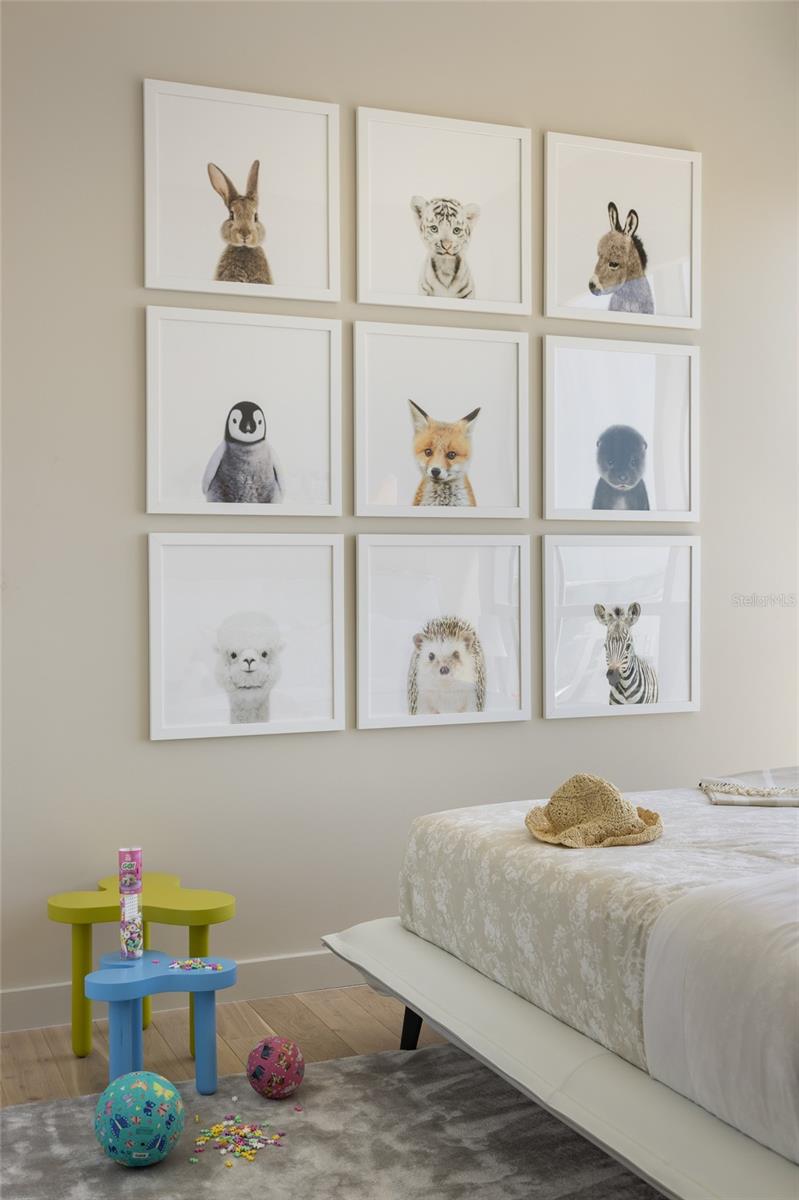 Image 25 of 60 For 111 Golden Gate Point 702