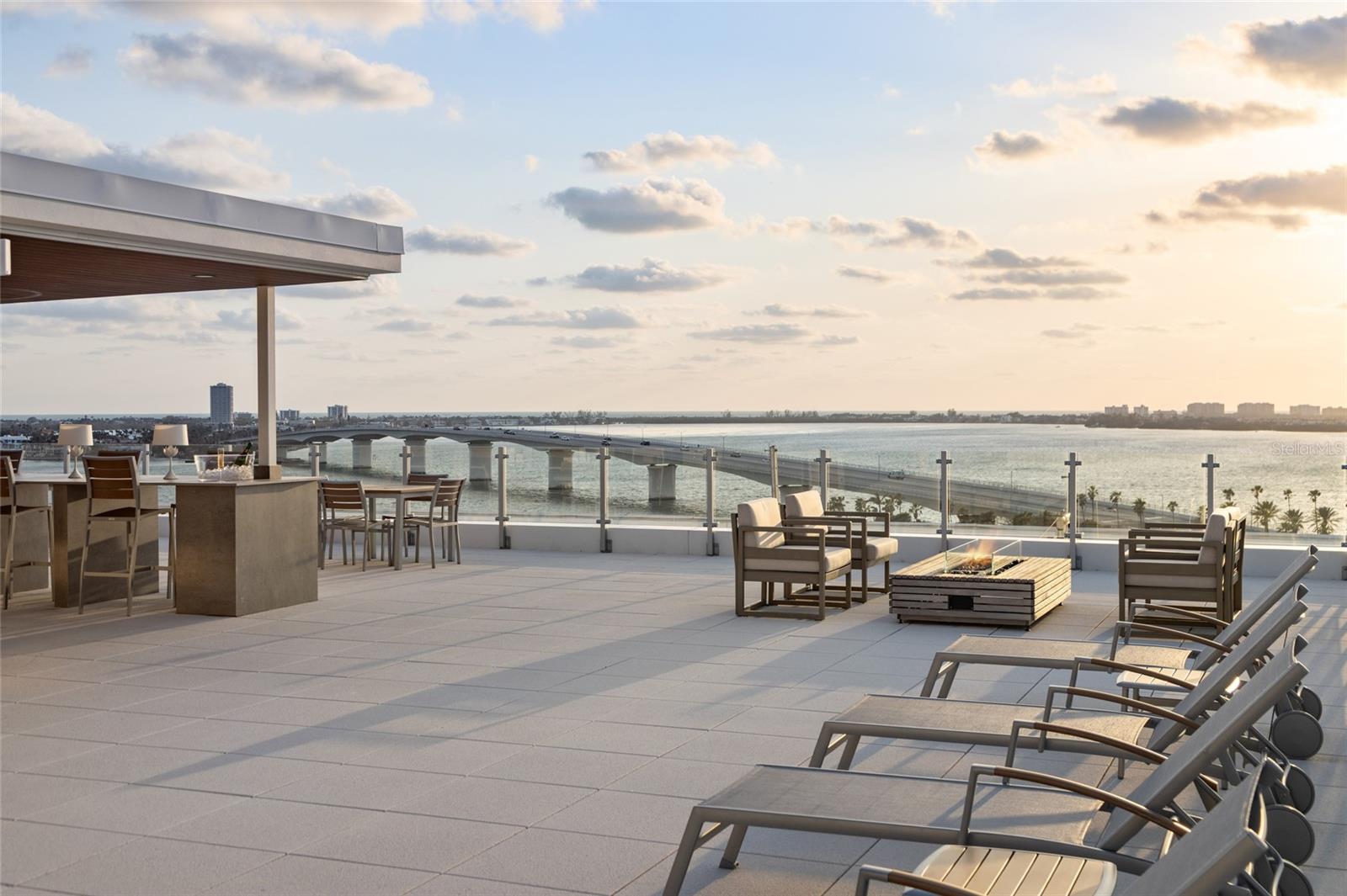 Image 46 of 60 For 111 Golden Gate Point 702