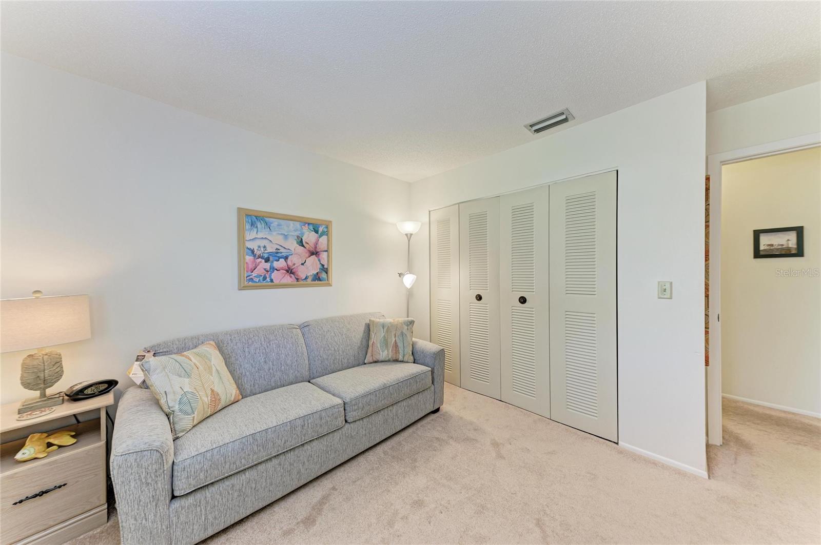 Image 23 of 32 For 5685 Gardens Drive 5685