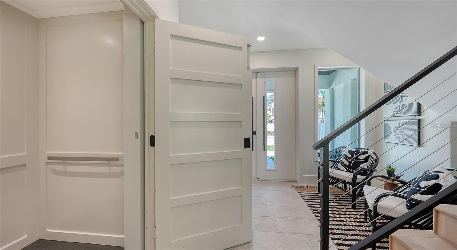 Image 35 of 90 For 8800 Midnight Pass Road