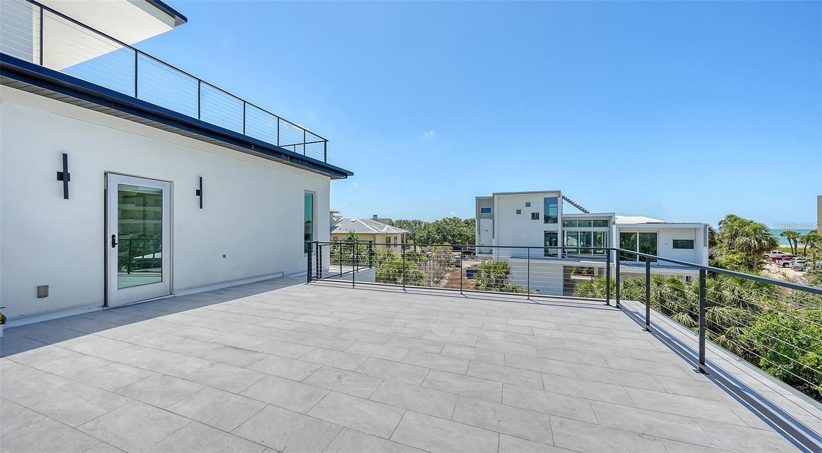 Image 51 of 90 For 8800 Midnight Pass Road