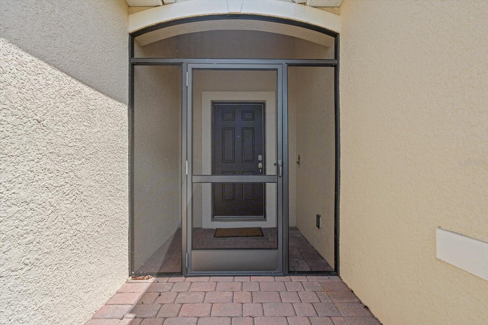 Image 4 of 43 For 8932 Excelsior Place