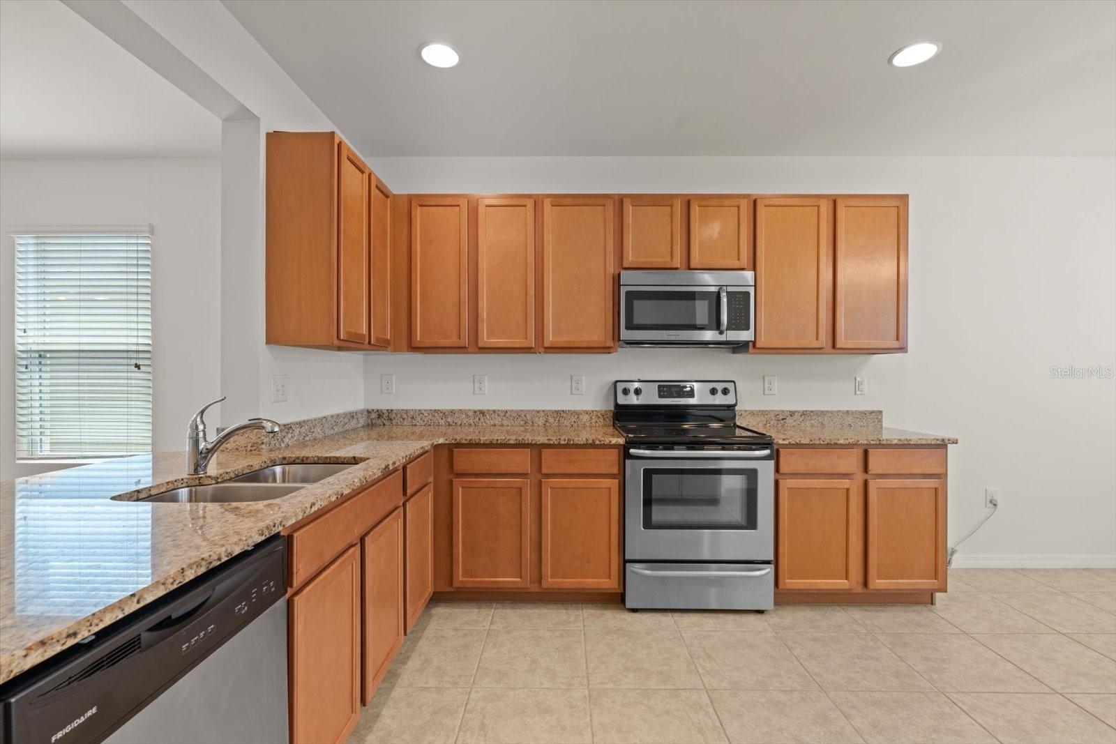 Image 8 of 43 For 8932 Excelsior Place