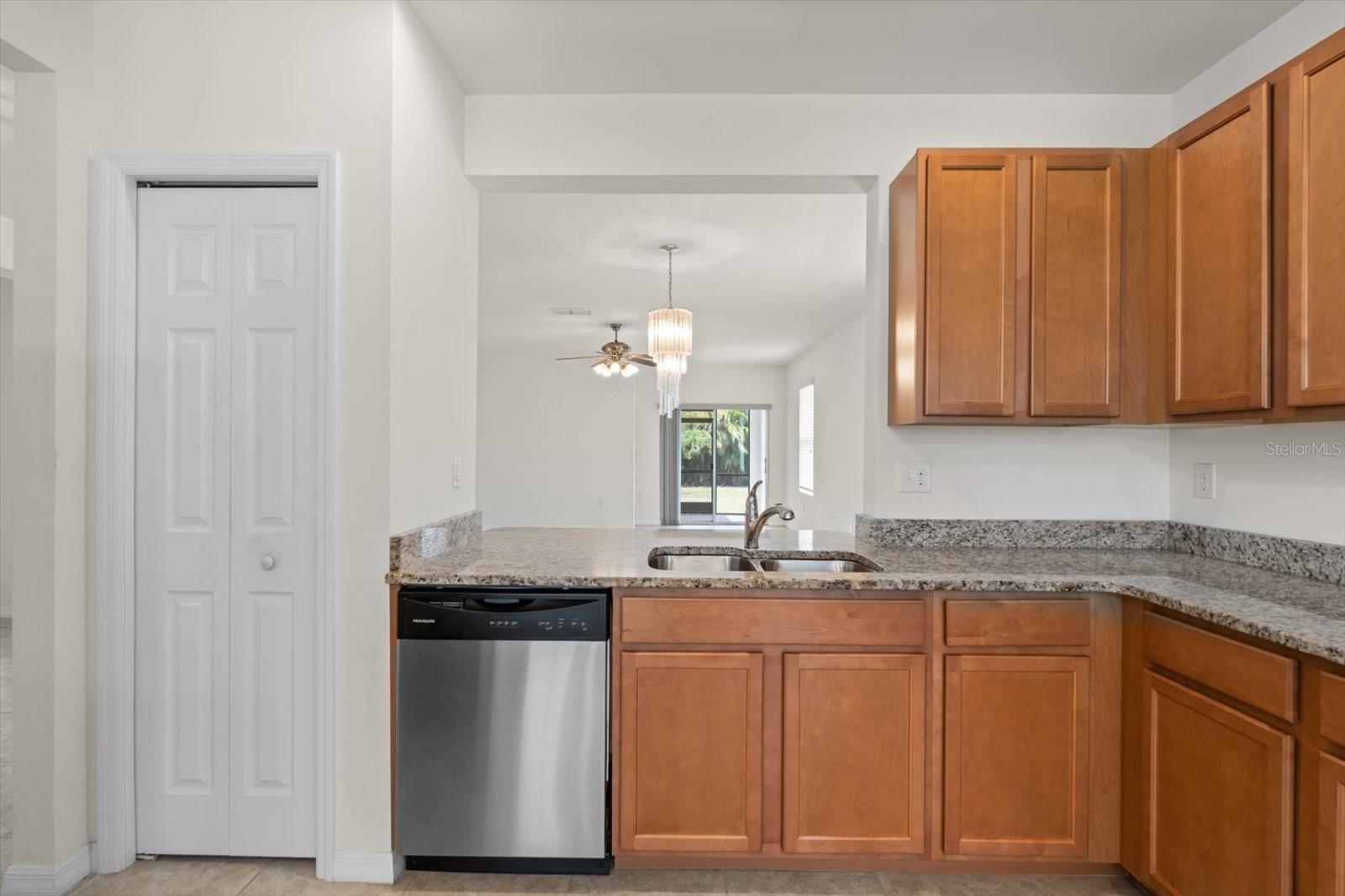 Image 9 of 43 For 8932 Excelsior Place