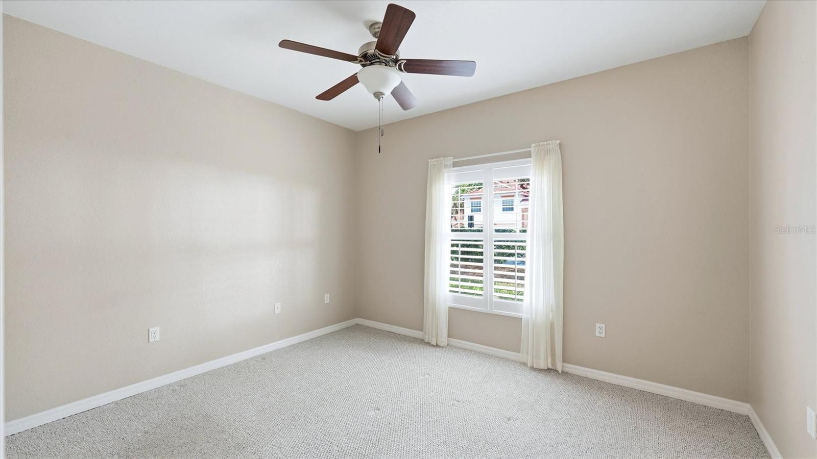 Image 31 of 50 For 7527 Marsh Orchid Circle