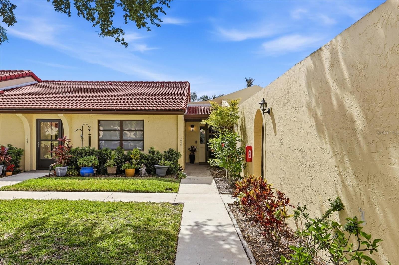 Image 4 of 36 For 1469 56th Street W 1469